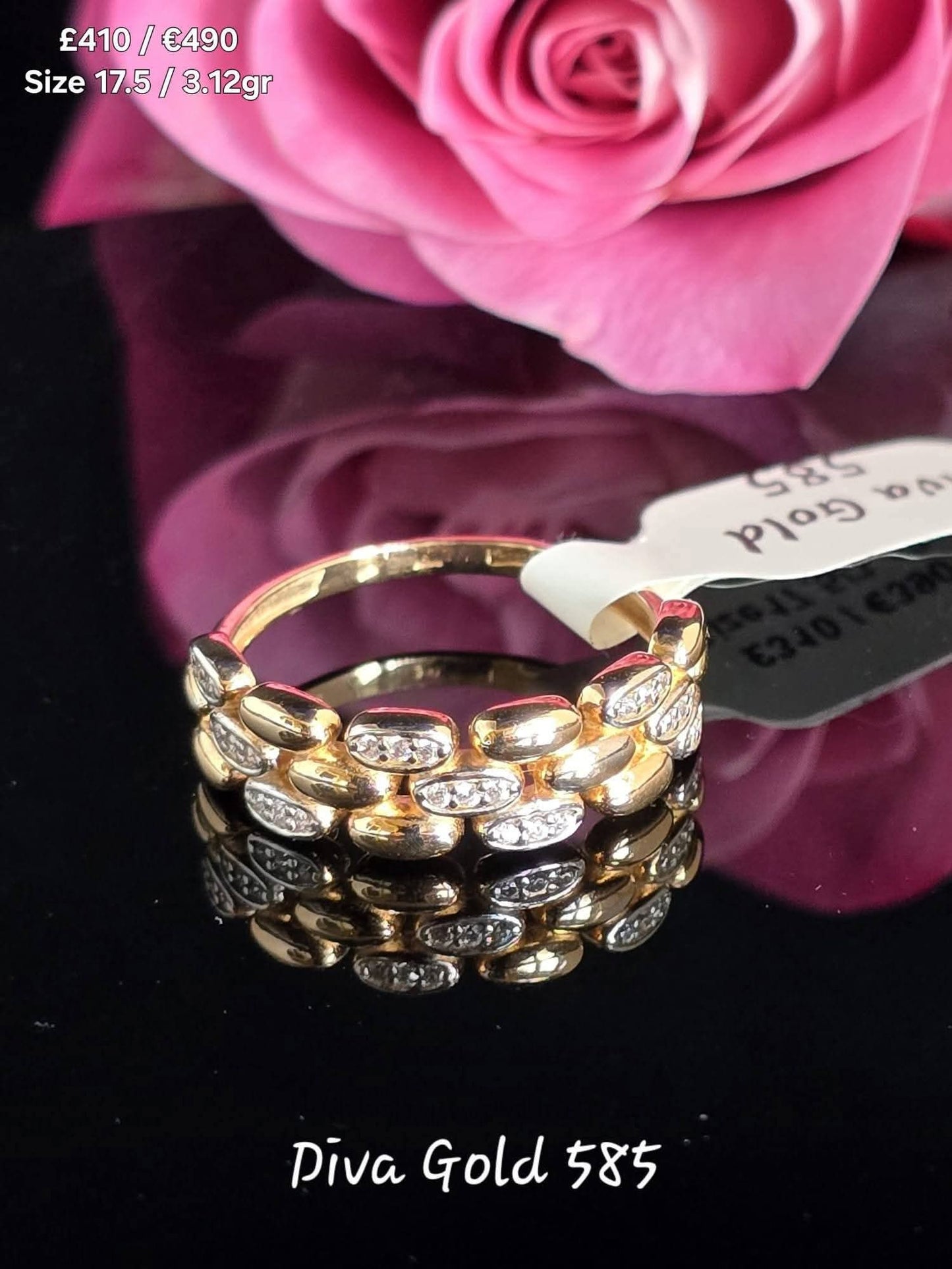 Gold women Ring.Size 17.5