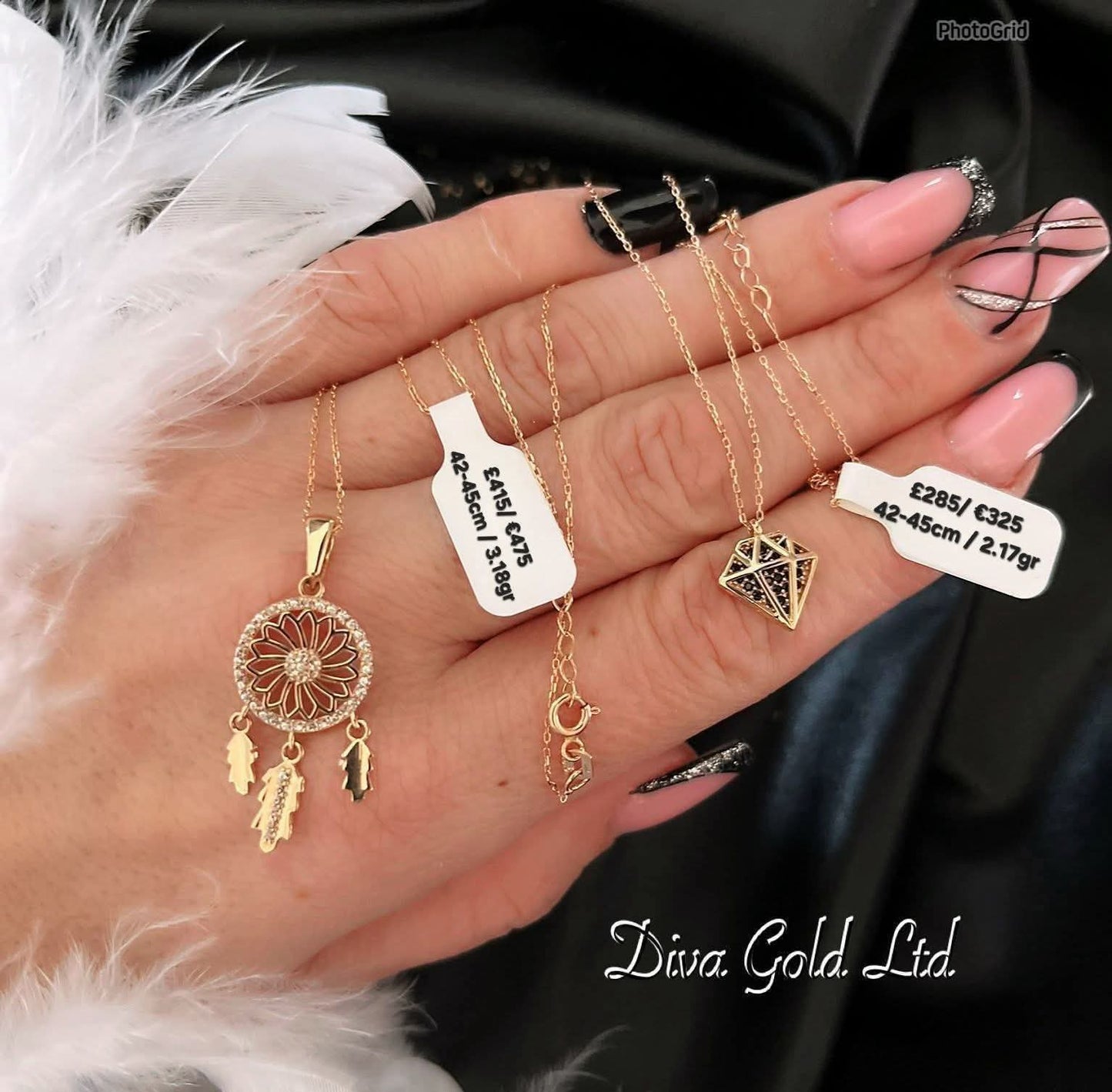 Gold Chain with dream catcher pendant. 42-45cm