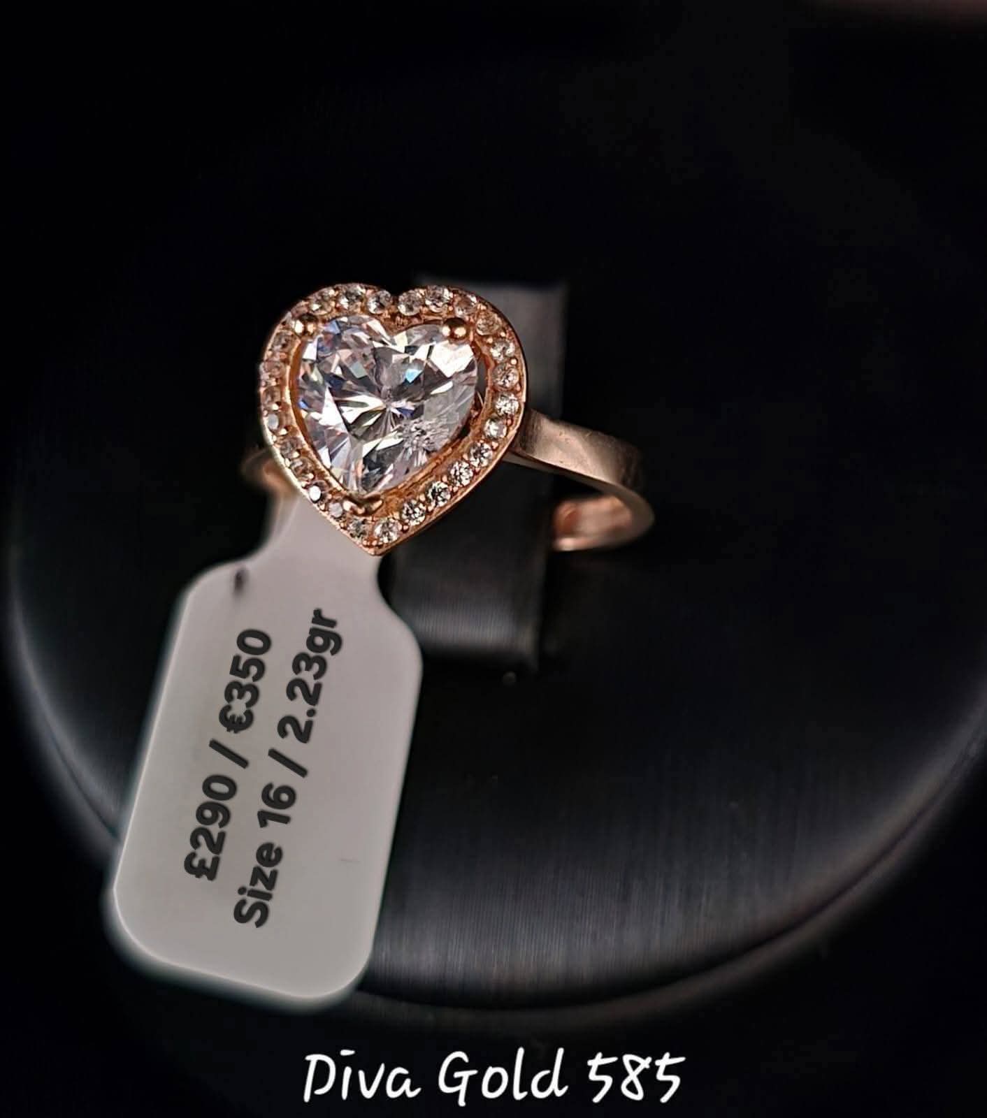 Gold women heart ring.Size 16