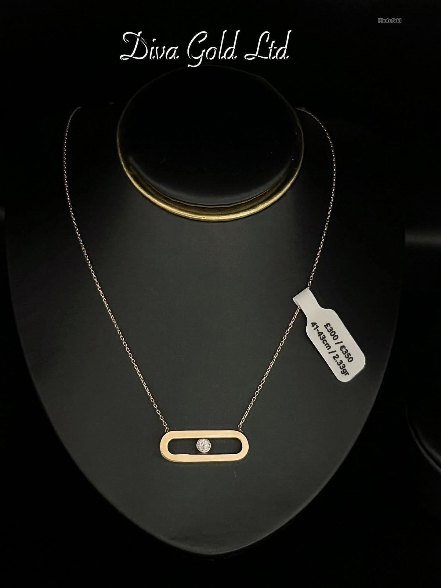 Gold Chain with pendant. 41-43cm