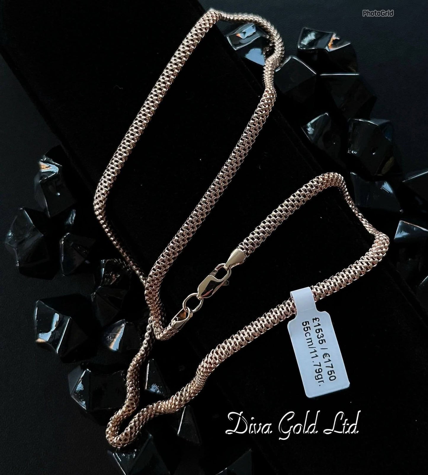 585 Gold chain 55cm. 11.79gr