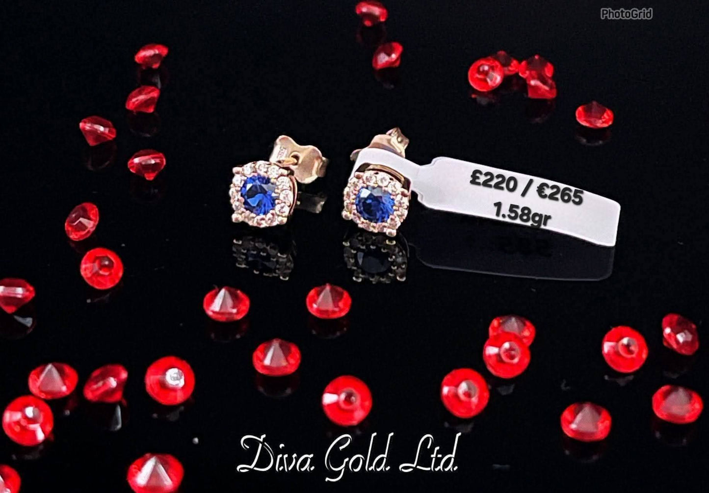 Stud gold earrings. White&blue zircon stones.
