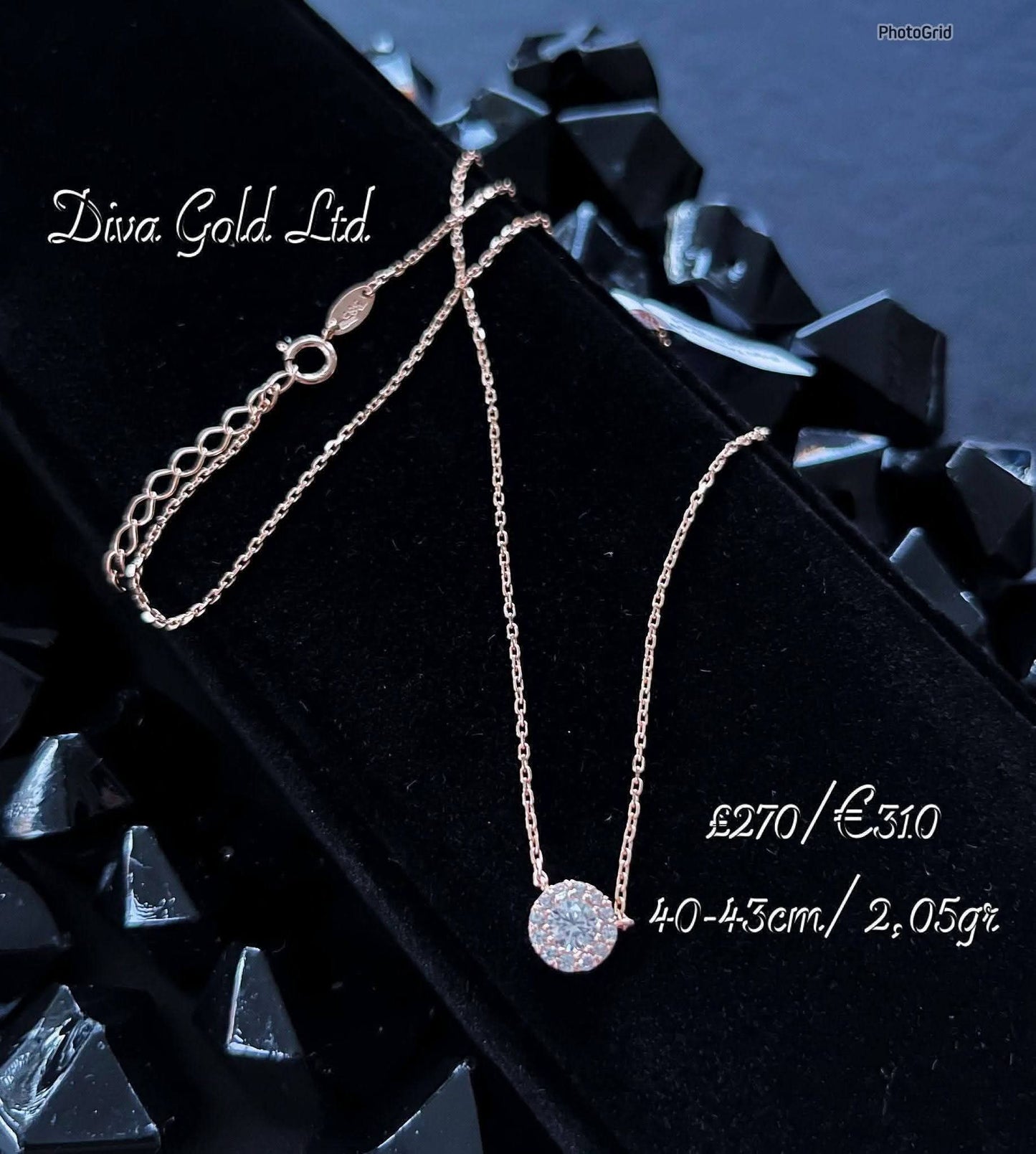 Gold Chain with pendant / white zircon stones. 40-43cm