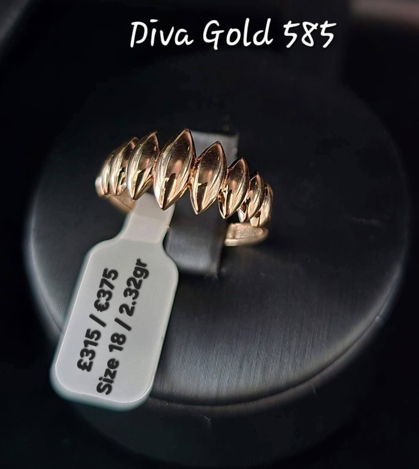 Gold women Ring.Size 18