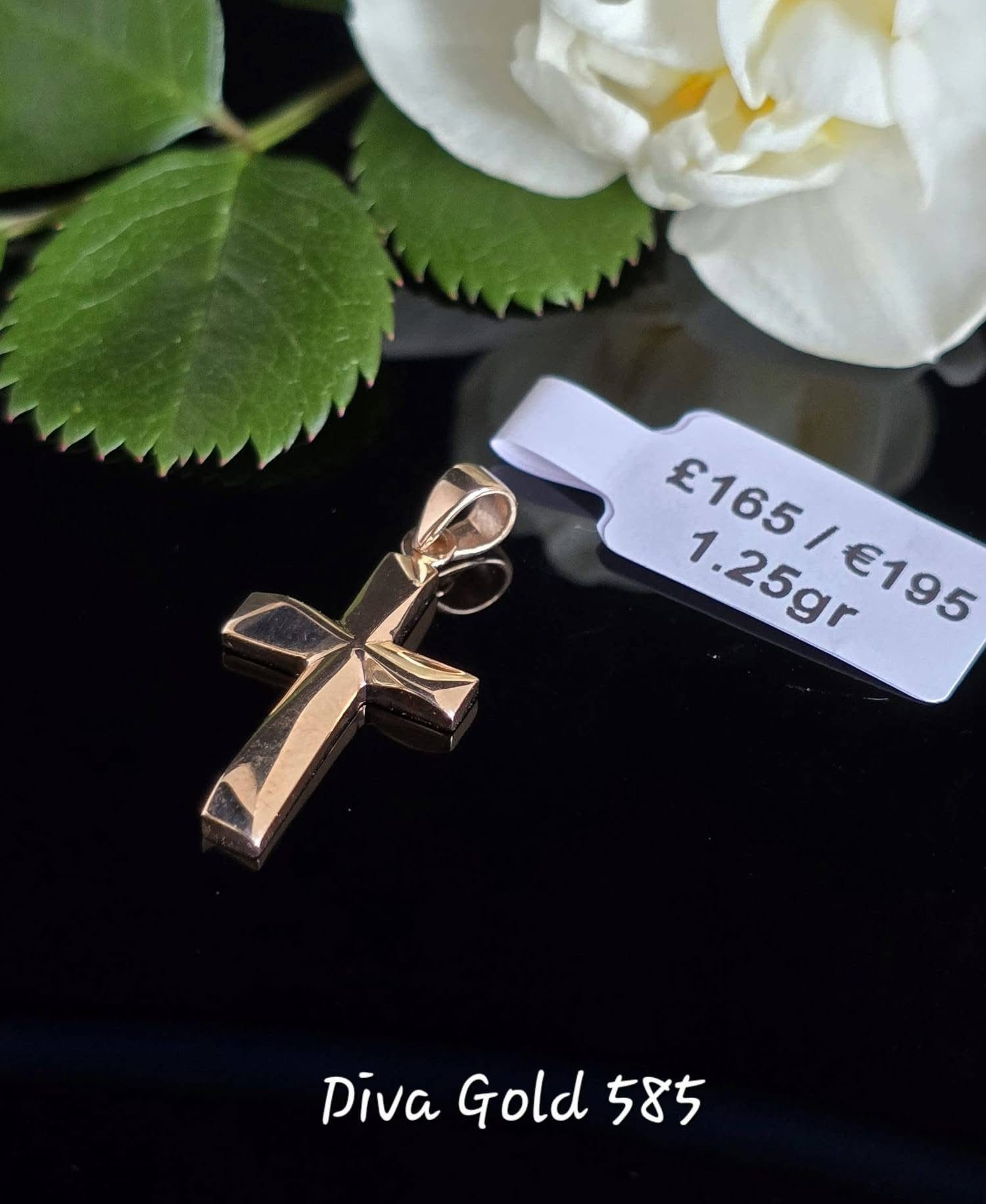 Cross Pendant Gold 585, 1.25gr