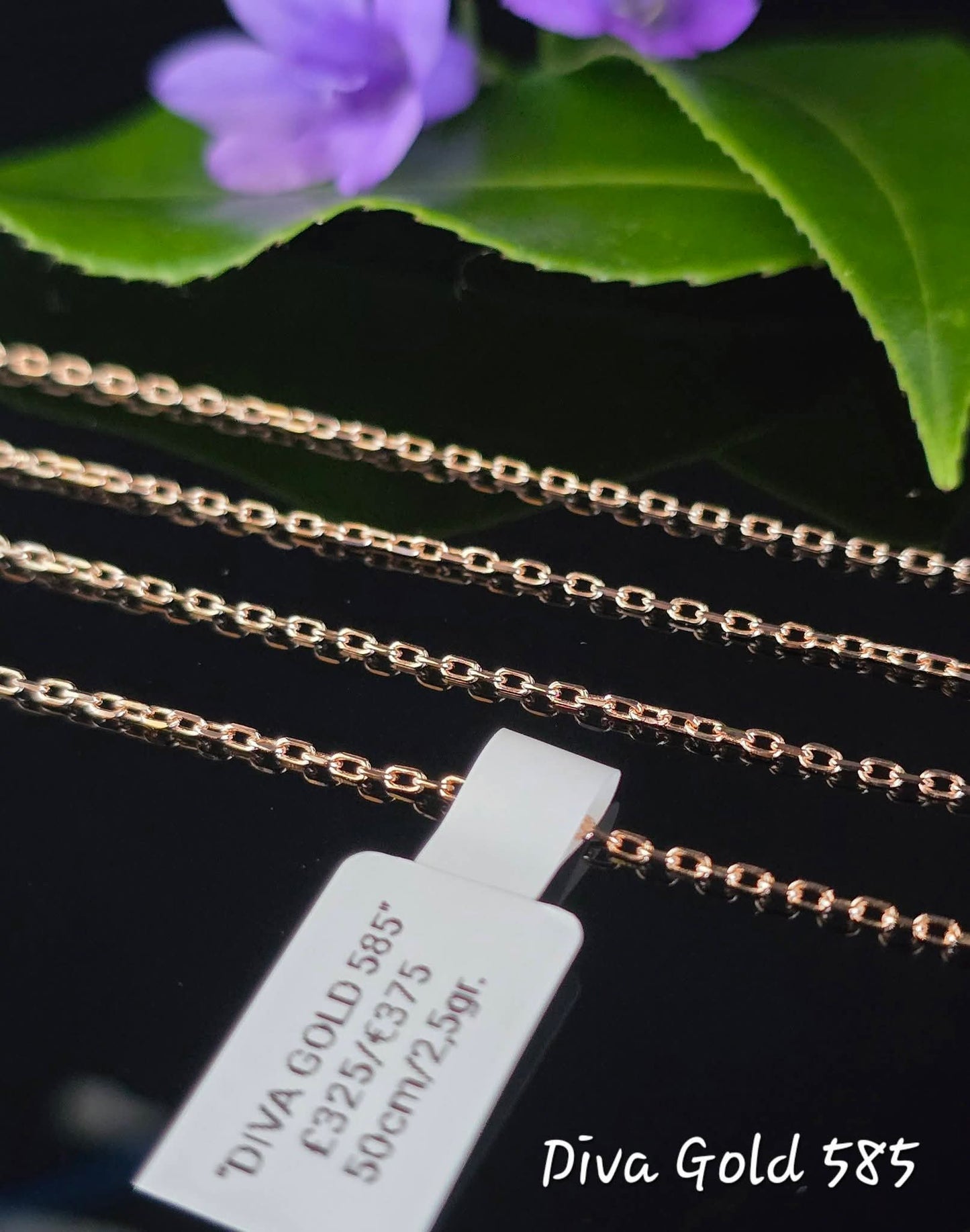 585 Gold chain 50cm. 2.5gr