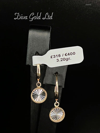 Gold 585 earrings.