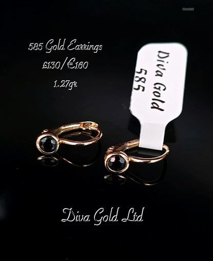 Gold 585 earrings.