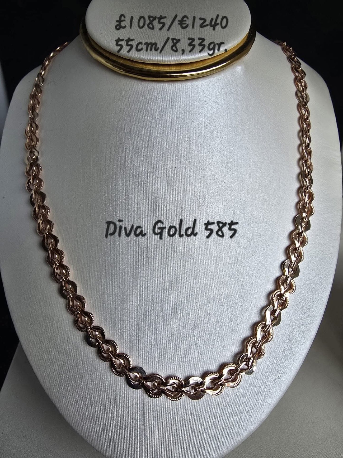 585 Gold chain 55cm. 8.33gr