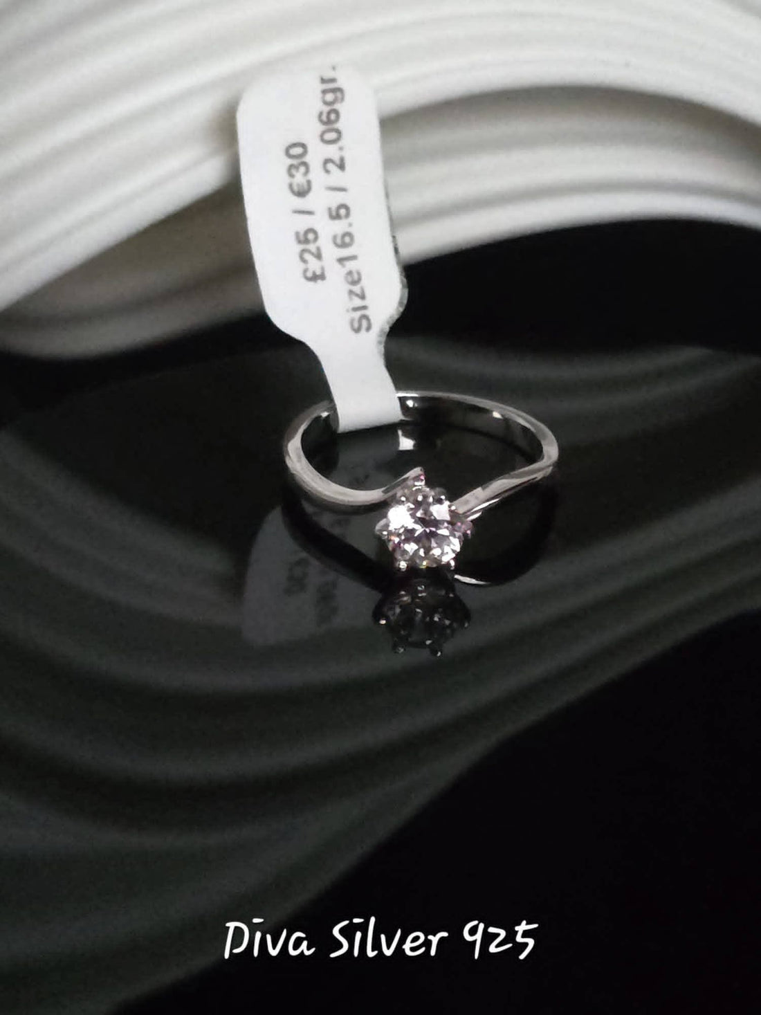 Sterling Silver Stuning Ring