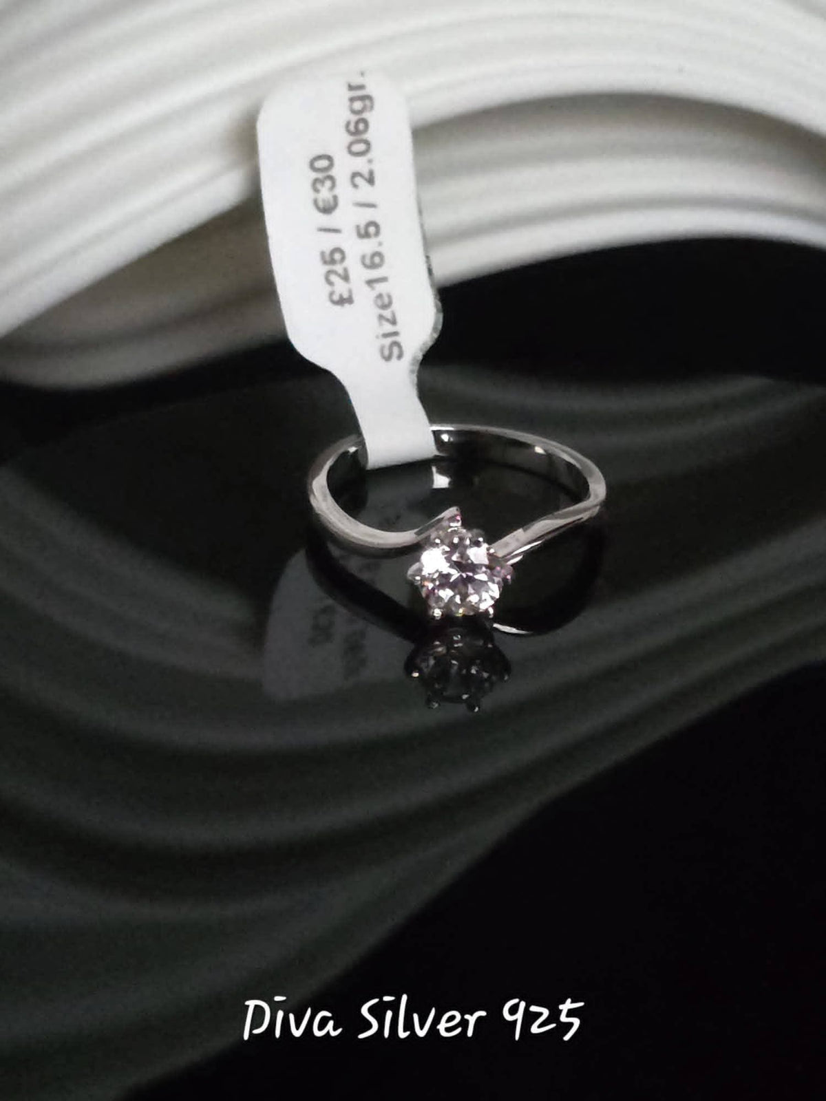 Sterling Silver Stuning Ring