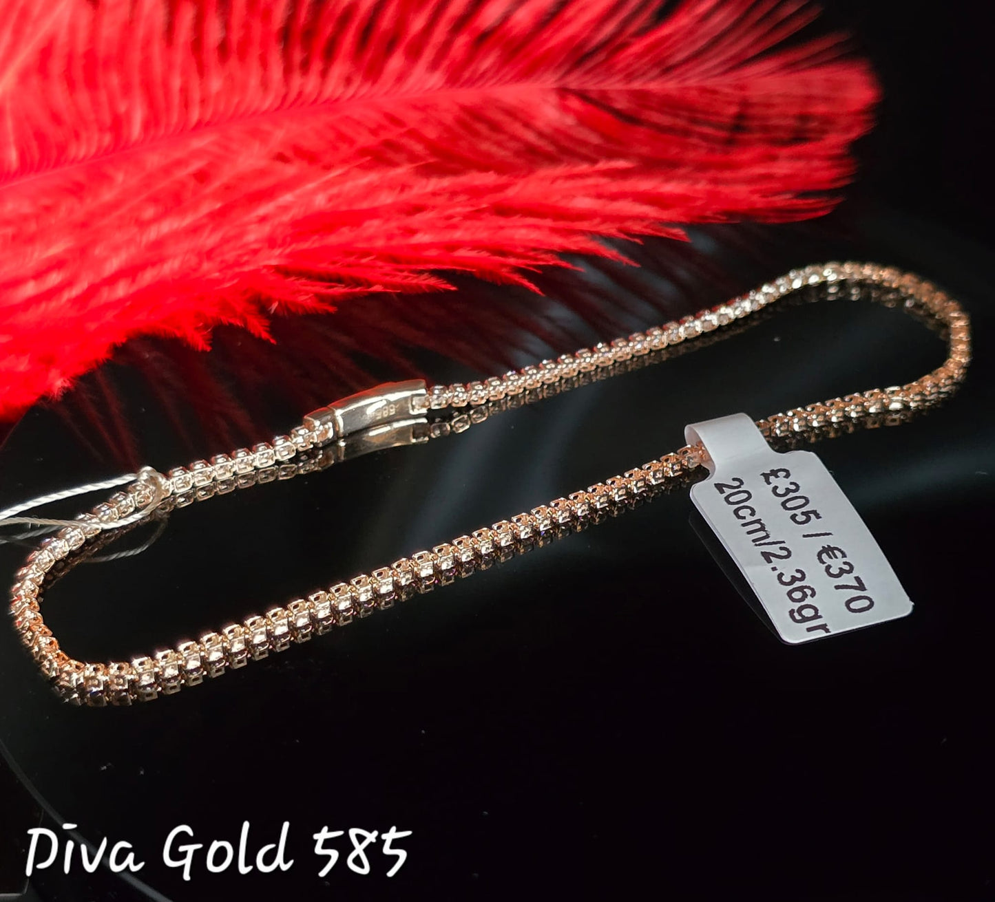 585 Gold 20cm bracelet. 2.36gr