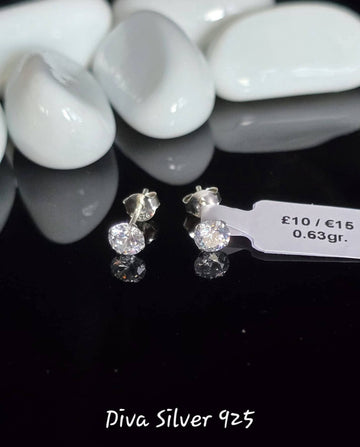Sterling Silver Small Simple Women Stud Earrings