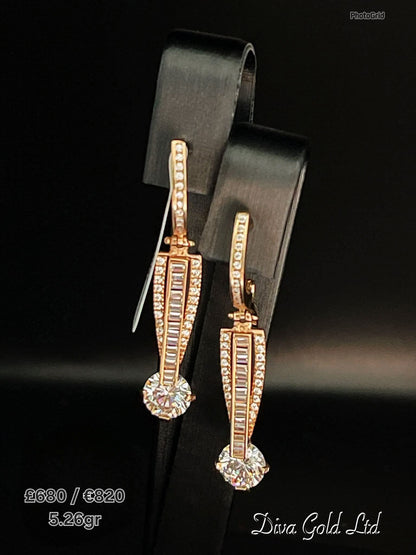 585 Gold earrings. 5.26gr