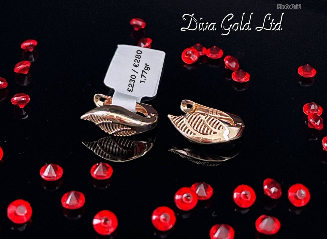 585 Gold earrings. 1.77gr
