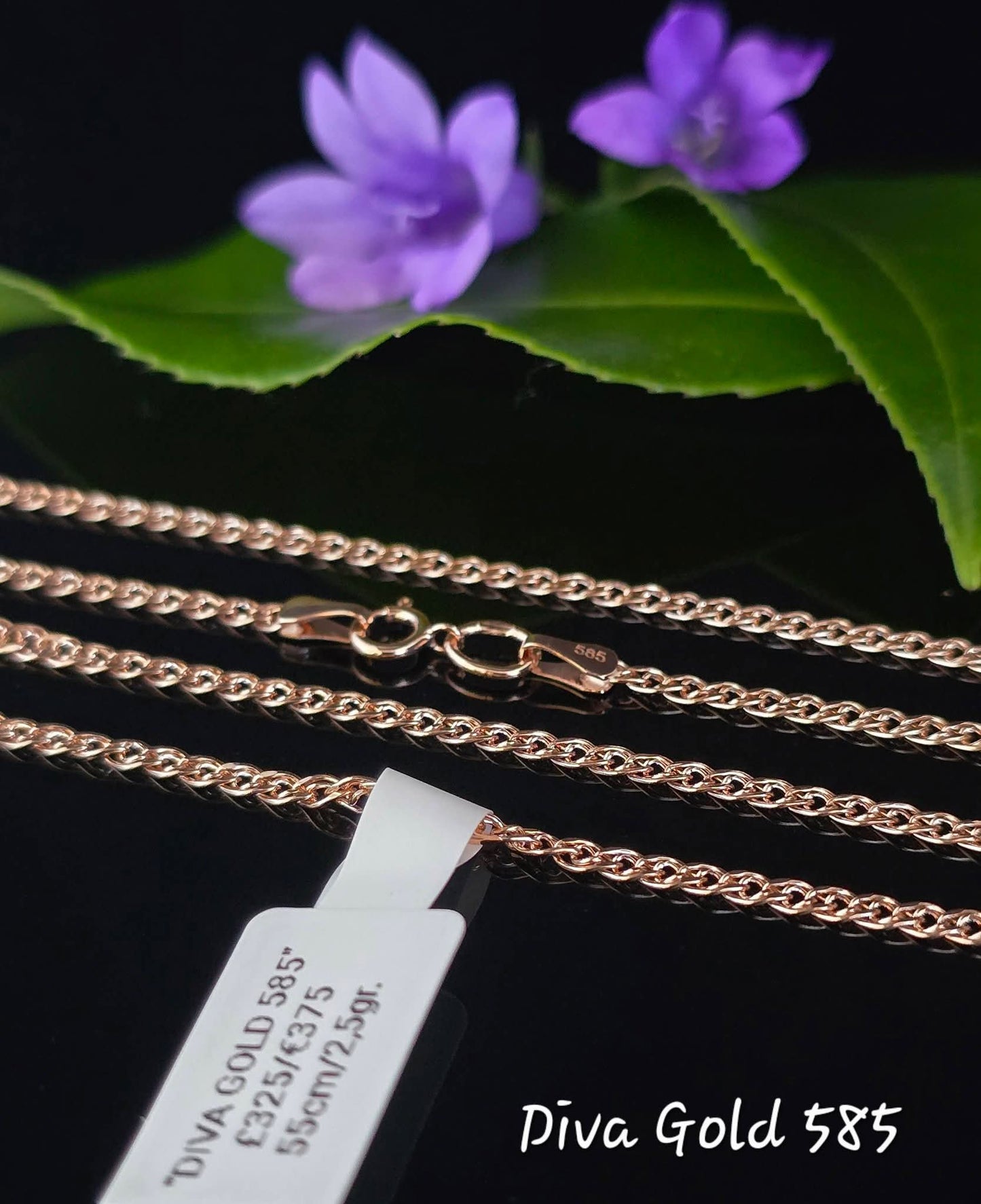 585 Gold chain 55cm. 2.50gr
