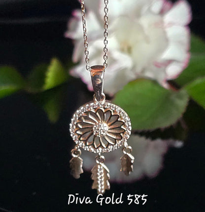 Gold Chain with dream catcher  pendant. 43-45cm