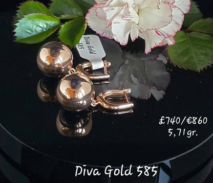585 Gold earrings. 5.71gr