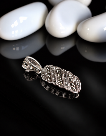 925 Sterling Shimmering  Pendant