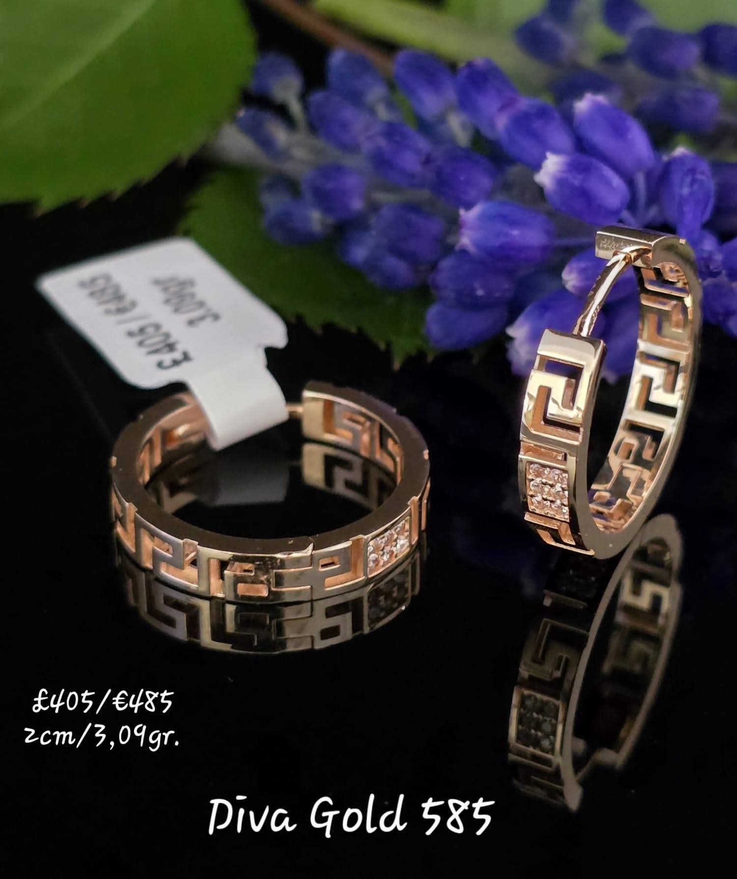 585 Gold Hoop earrings.  2cm / 7.60gr
