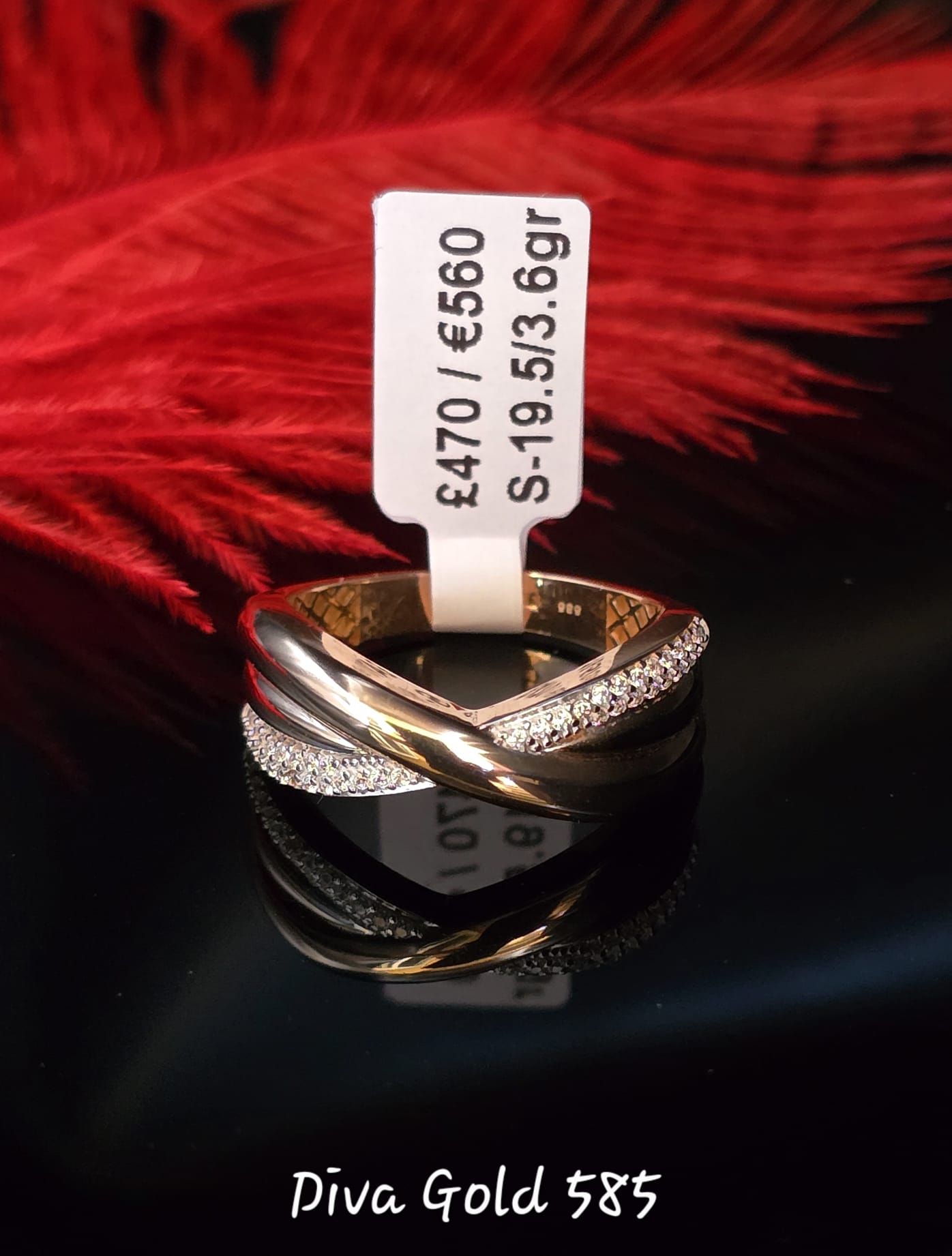 585 Gold ring. Size 19