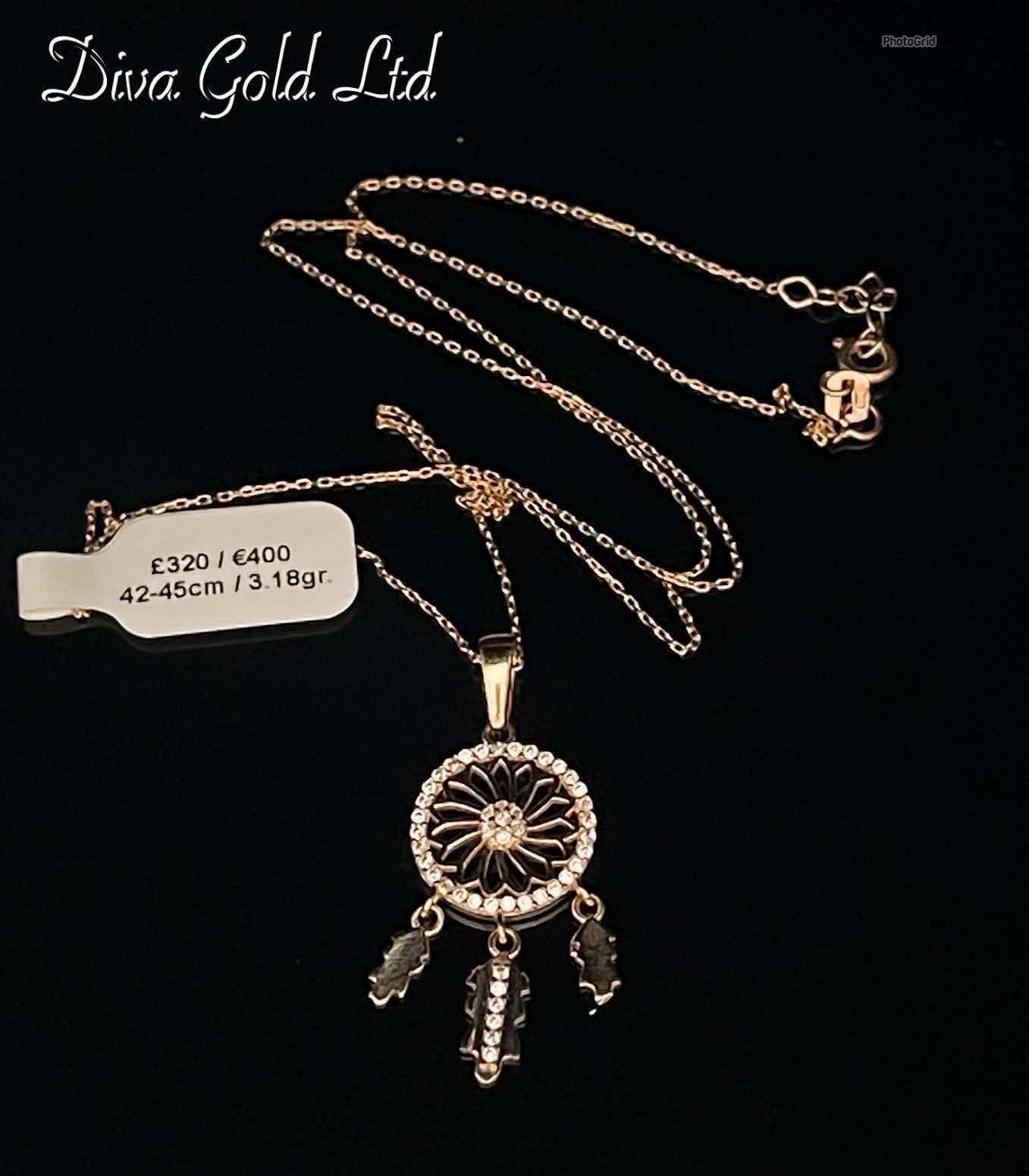 Gold chain with pendant. 42-45cm