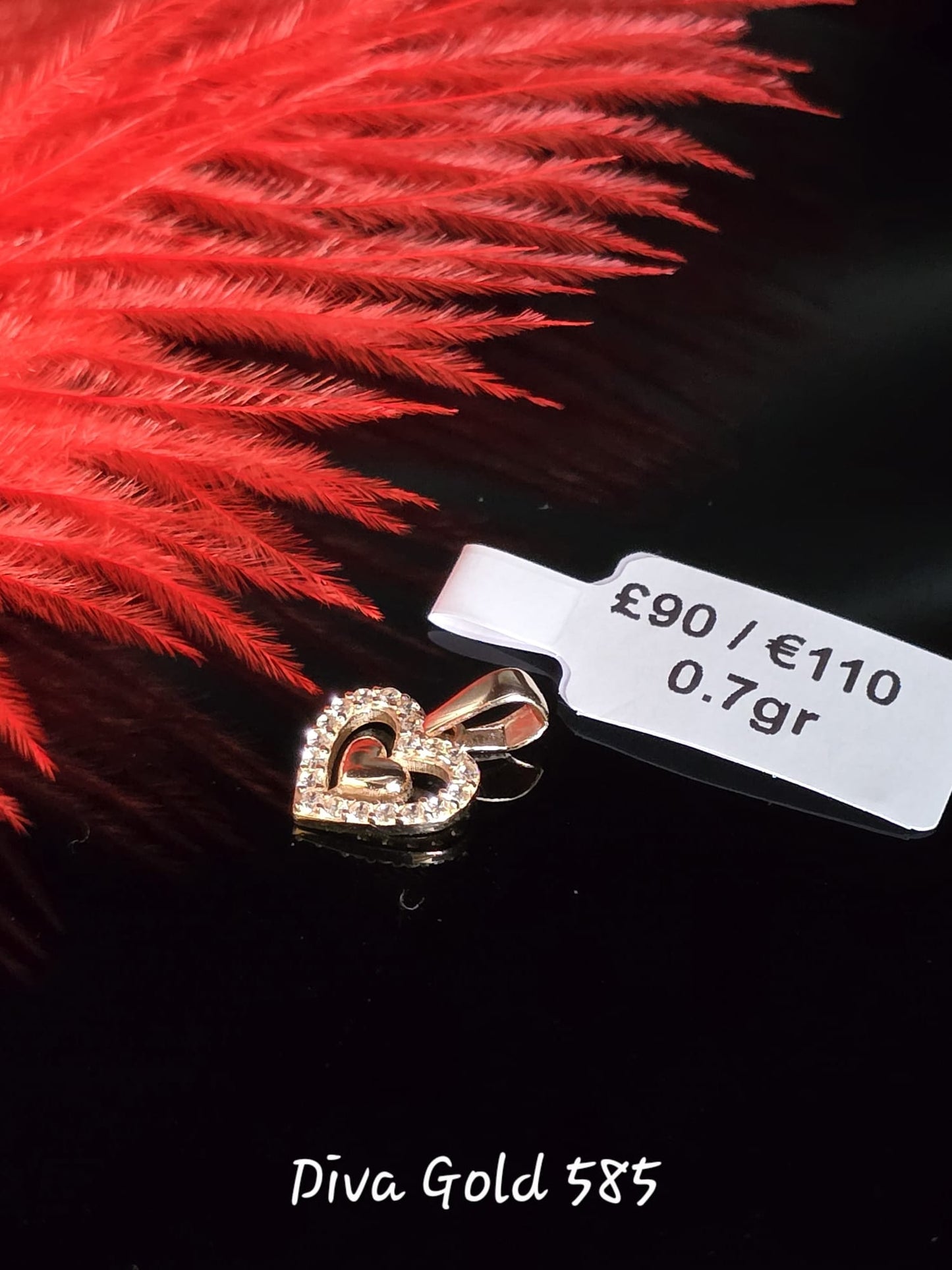 585 Gold pendant 0.70gr