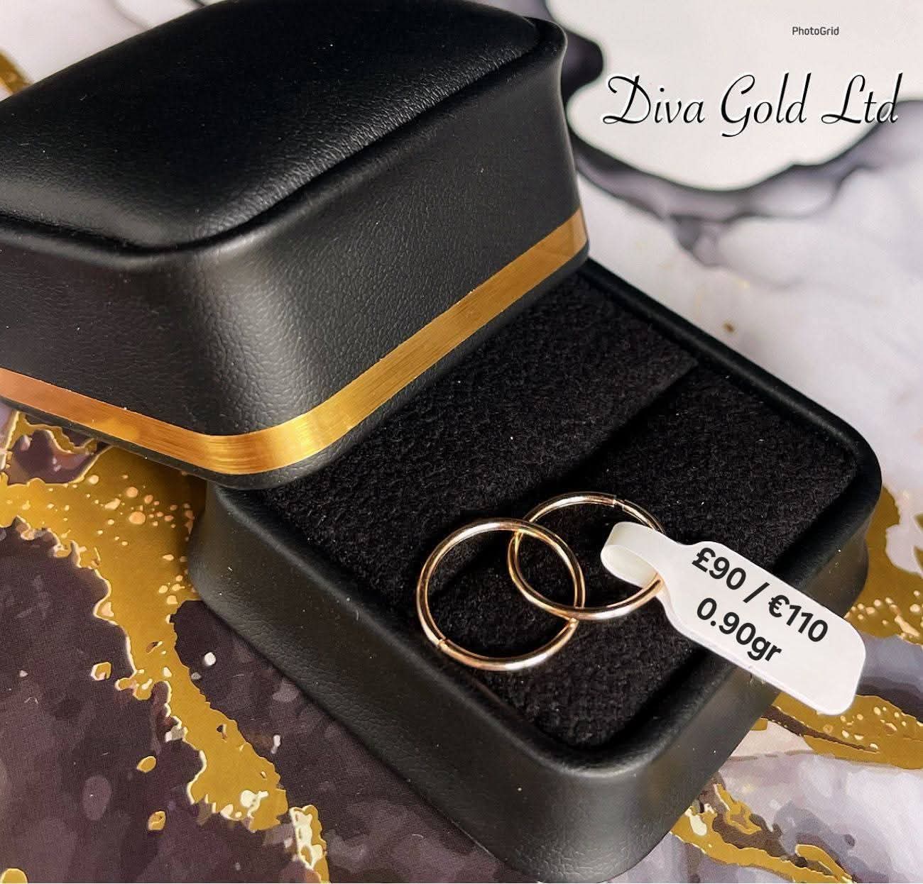 Gold 585 hoop earrings.