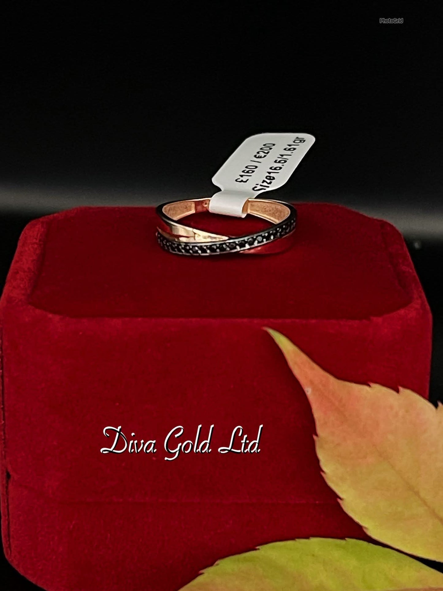 Gold ring. Size 16.5