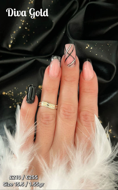 Gold women ring.Size 15.5