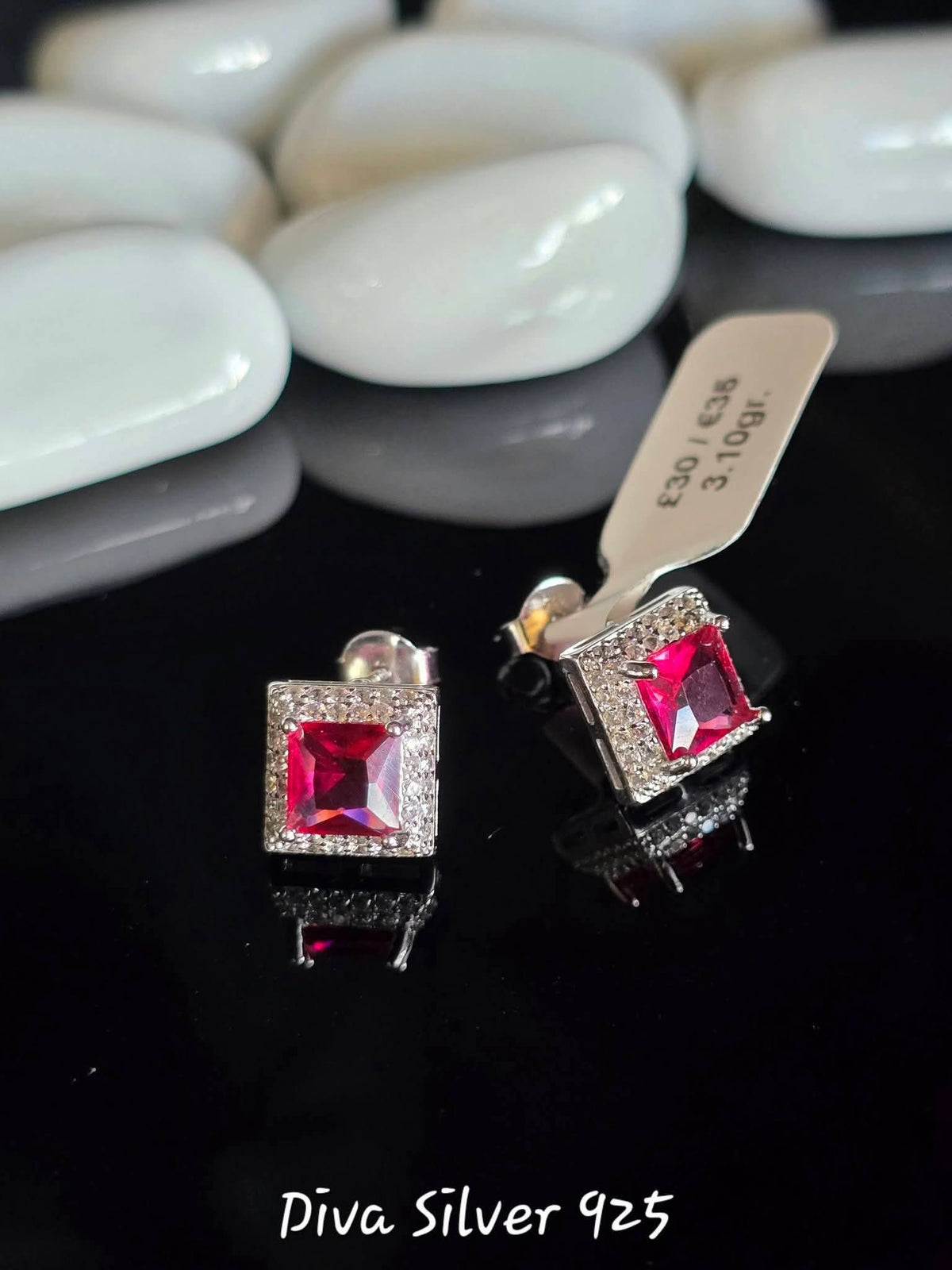 Sterling Silver Red Stuning Women Stud Earrings