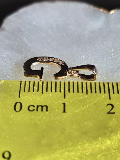 585 Gold Letter G