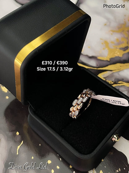 Gold ring. Size 17.5