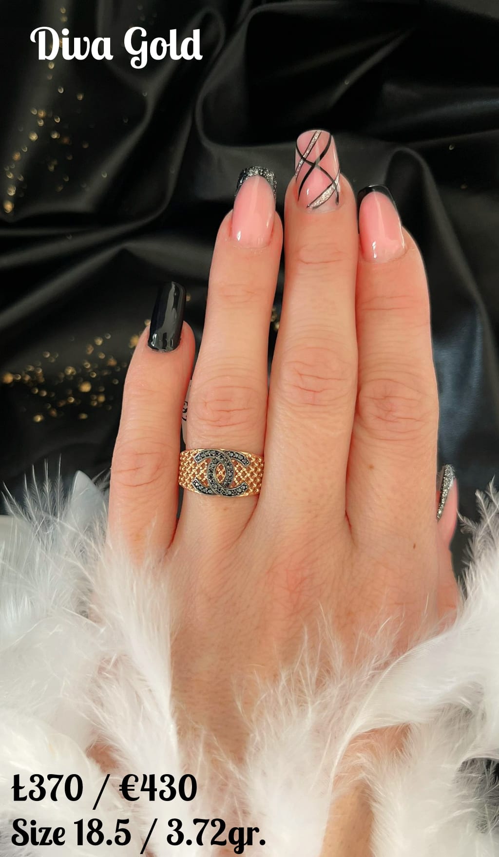 Gold chanel ring. Size 18.5