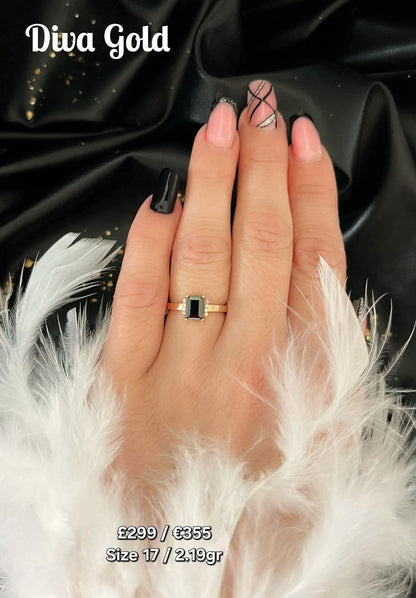 Gold women ring.Size 17