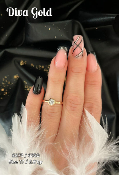 Gold women ring.Size 17