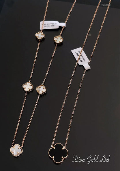 Gold Chain with white clovers pendants. 42-45cm