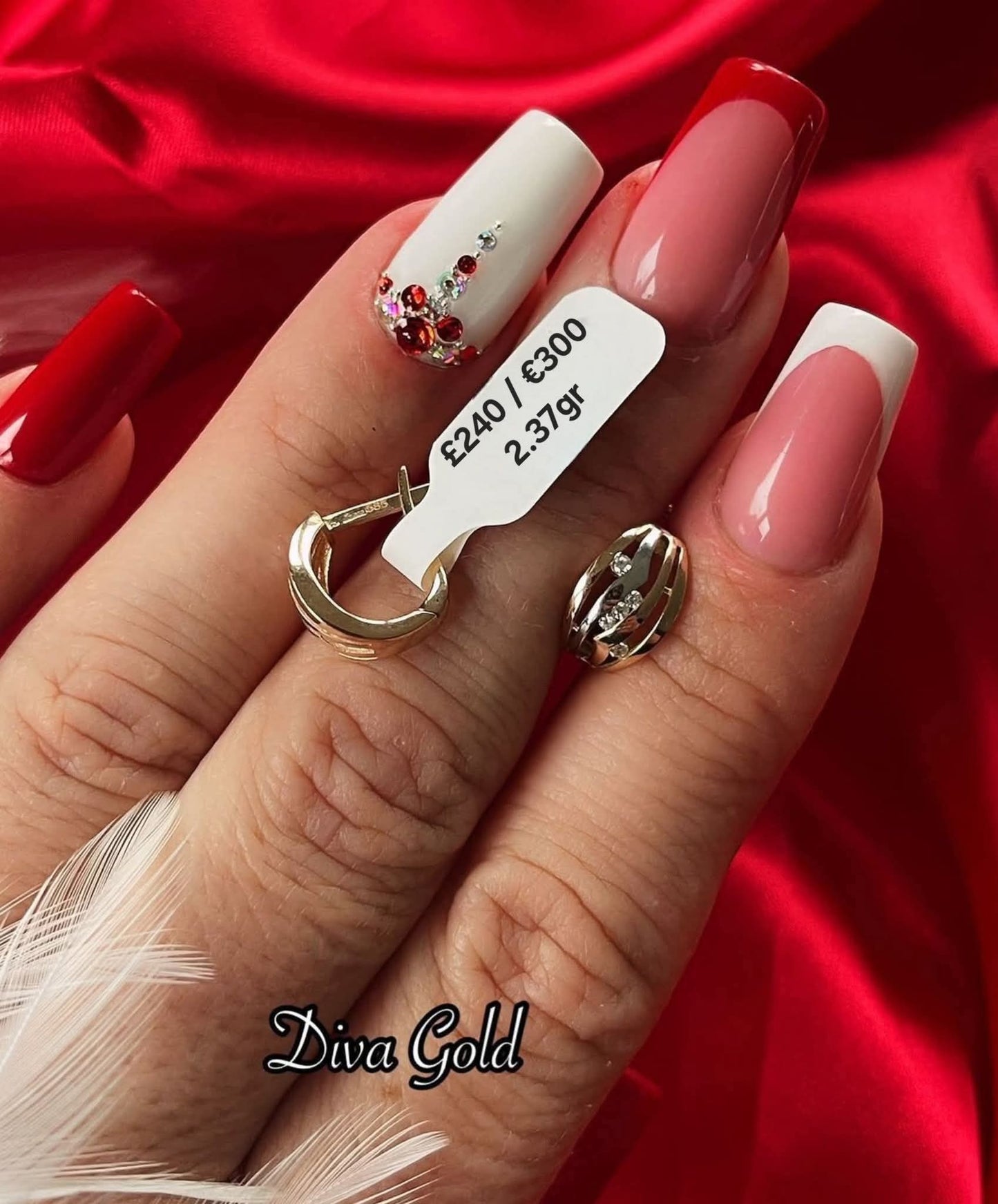 Gold 585 earrings with white zircon stones