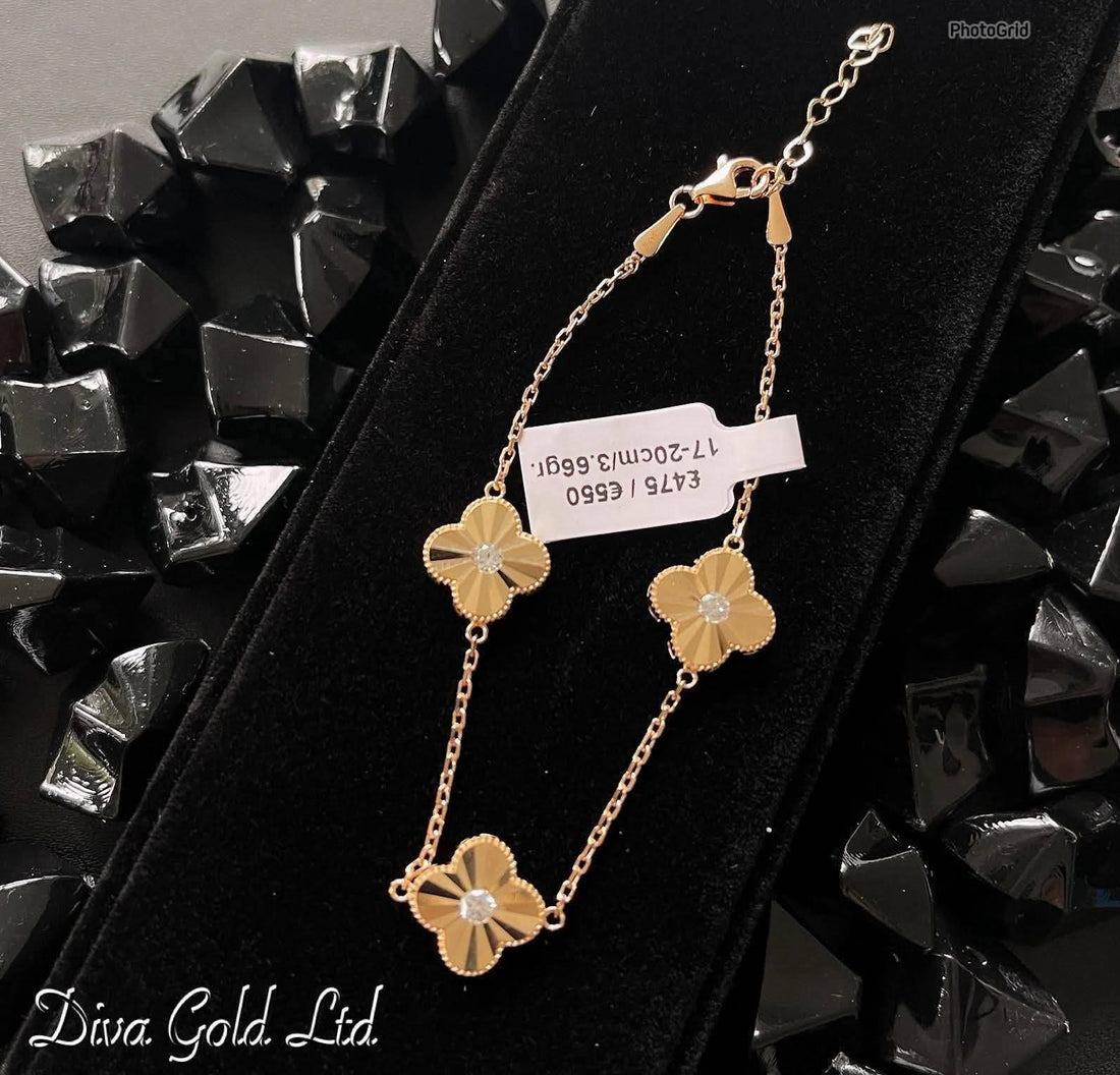 14K Gold Three-Flower Bracelet