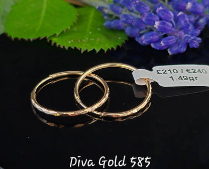 585 Gold hoop earrings. 1.49gr