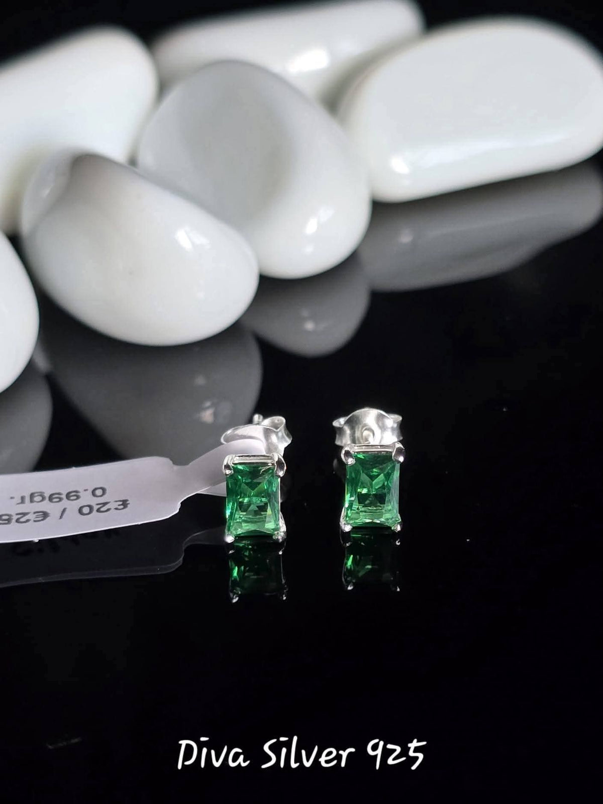 Sterling Silver Green Women Stud Earrings