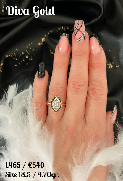 Gold ring. Size 18.5