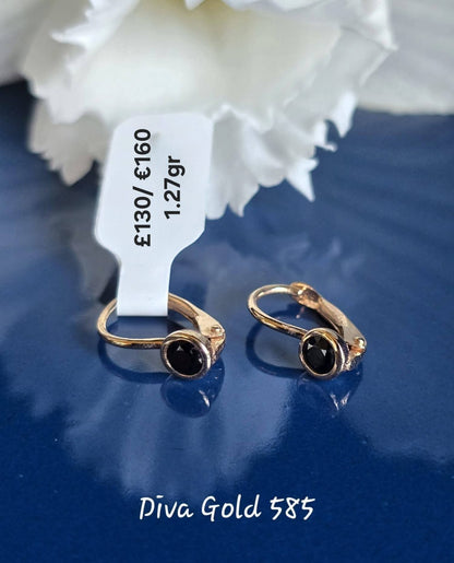 Gold 585 earrings.