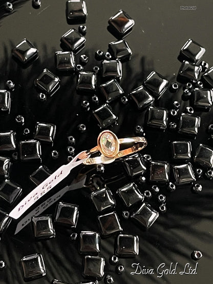 585 Gold Ring. Size 17.5