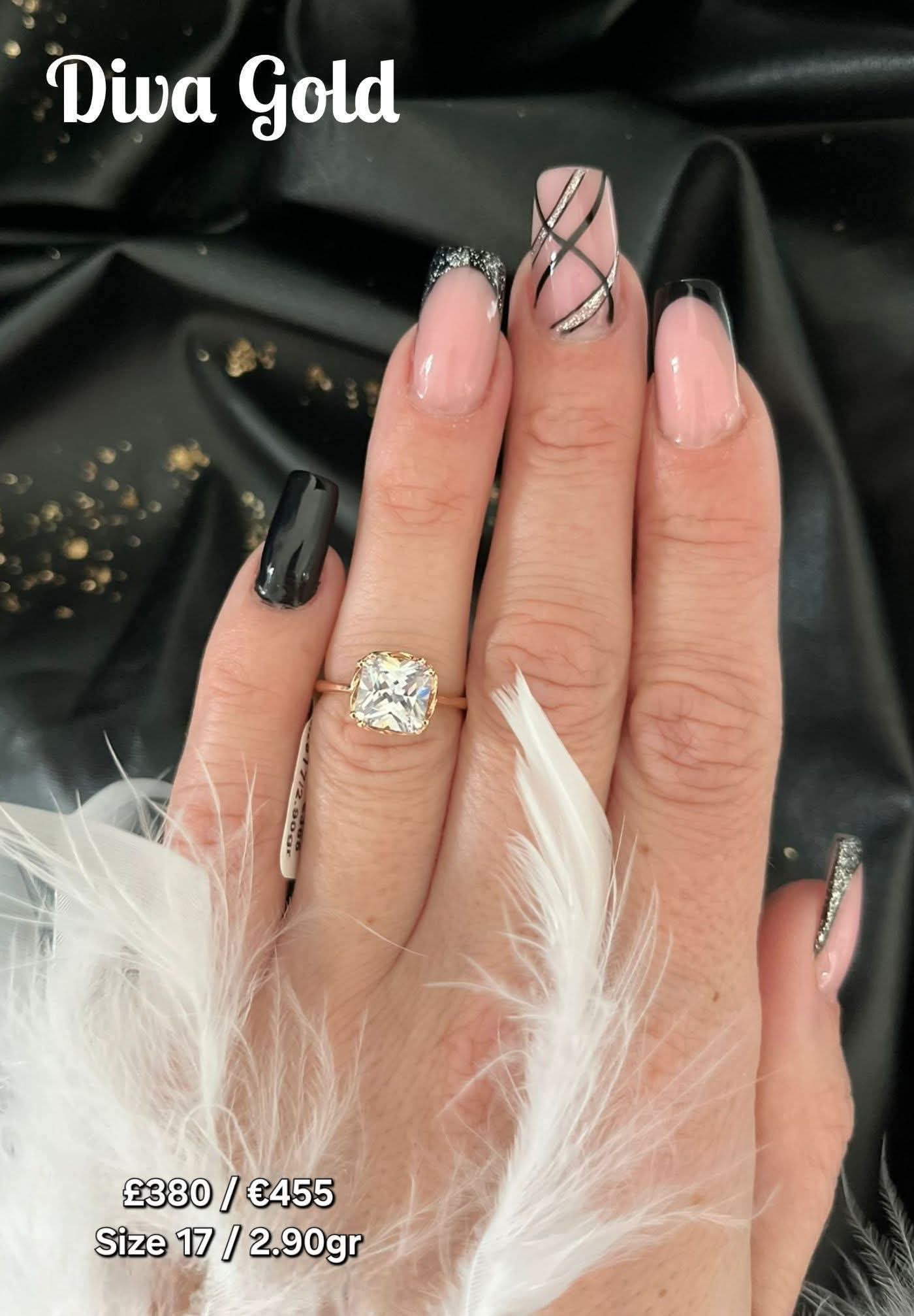 Gold women ring.Size 17