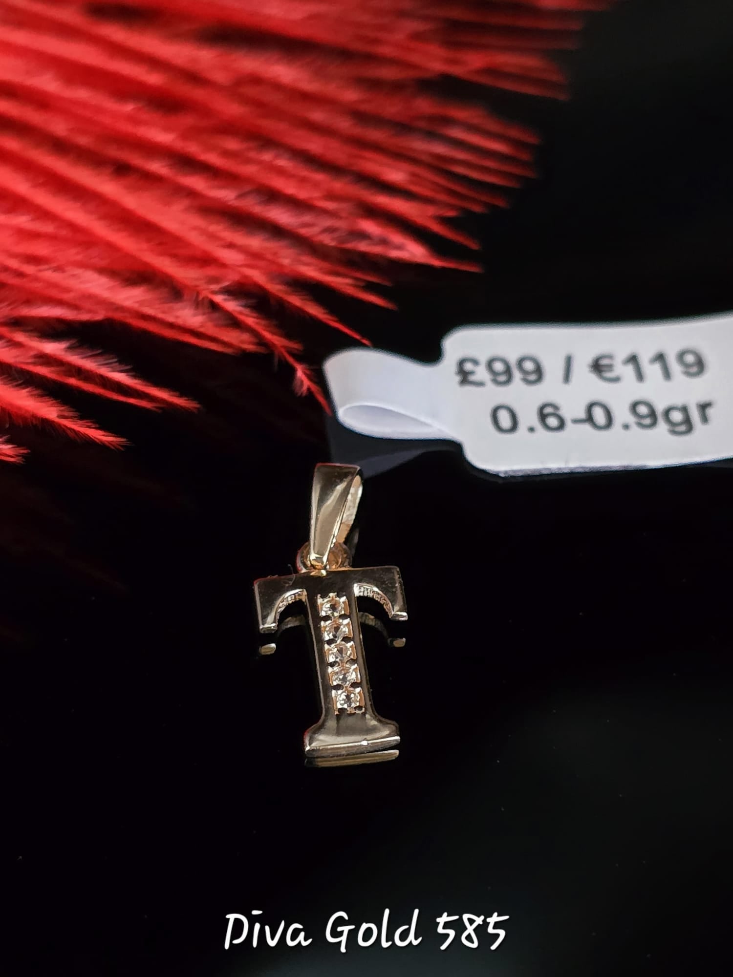 585 Gold Letter T