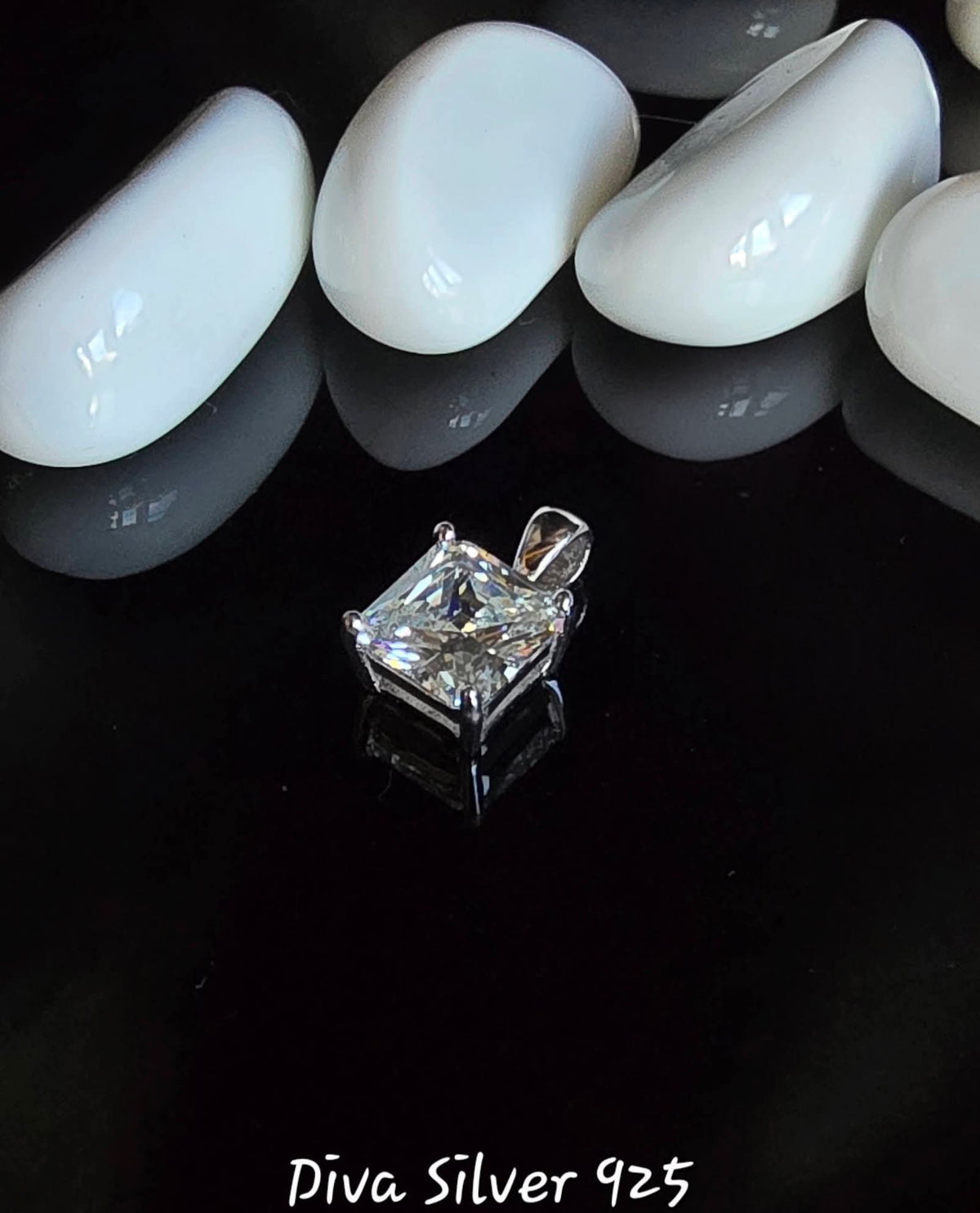 925 Sterling Shining Pendant