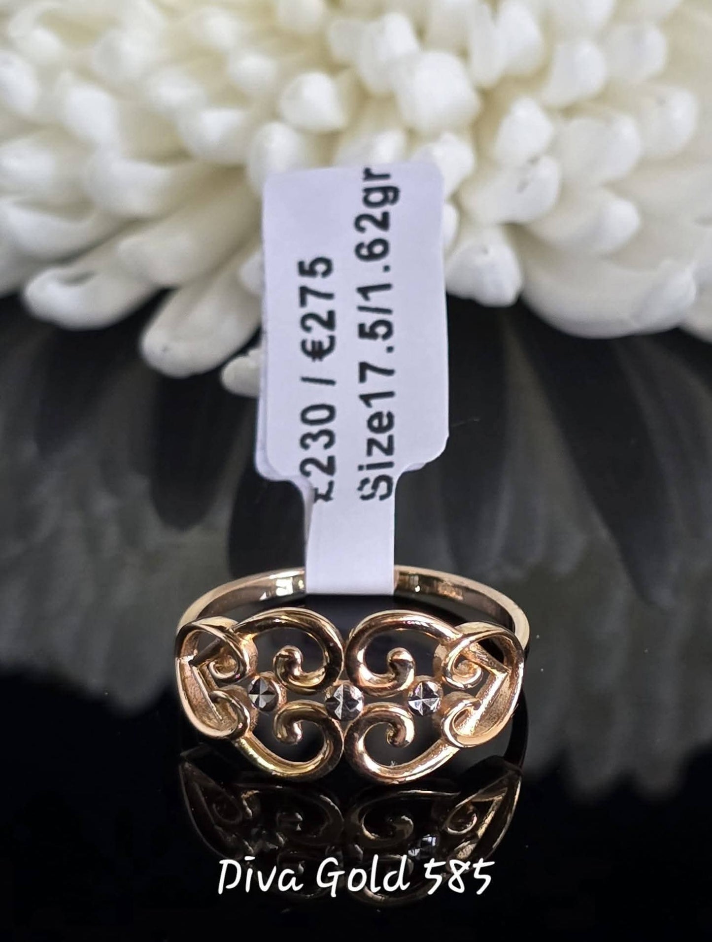 Gold women Ring.Size 17.5