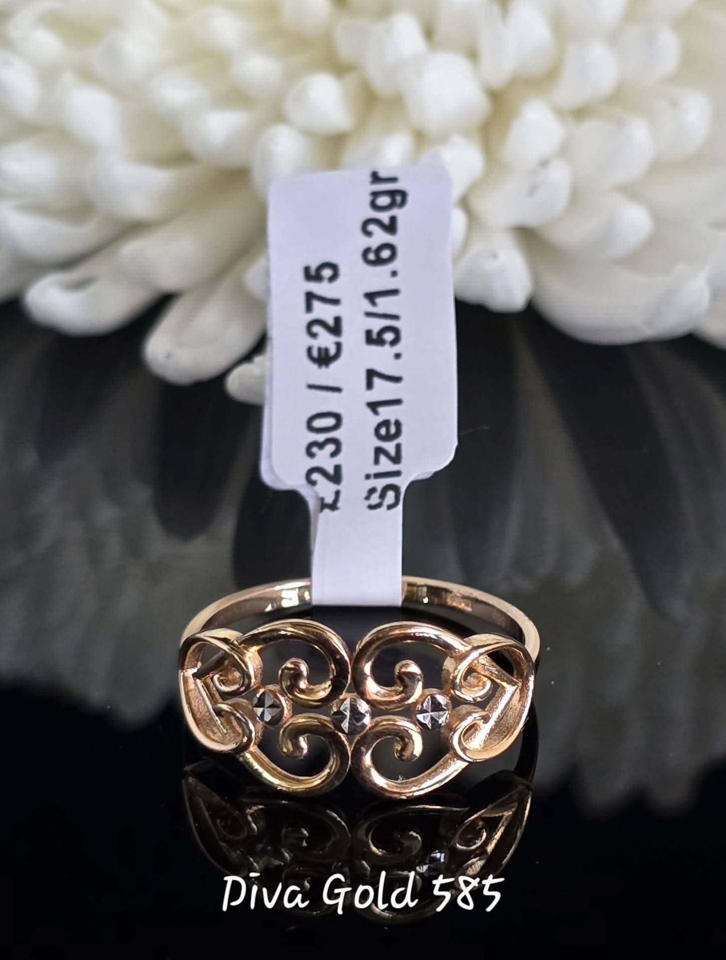 Gold women Ring.Size 17.5
