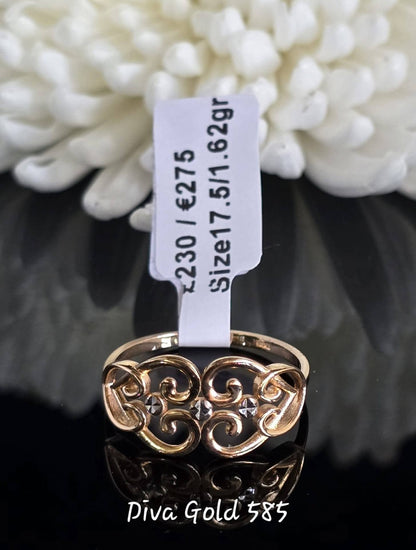 Gold women Ring.Size 17.5